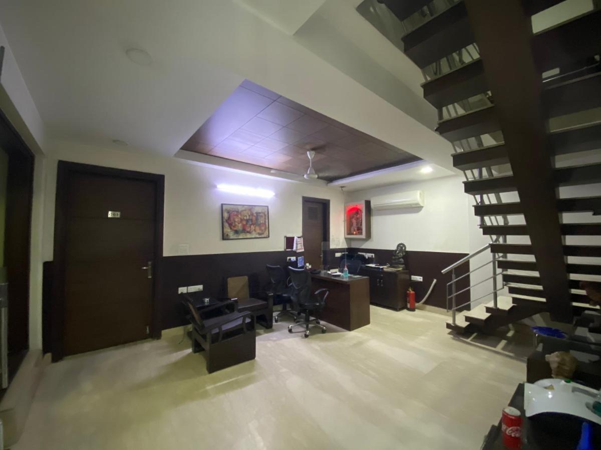 Sheesh Mahal Bed & Breakfast New Delhi Exteriör bild