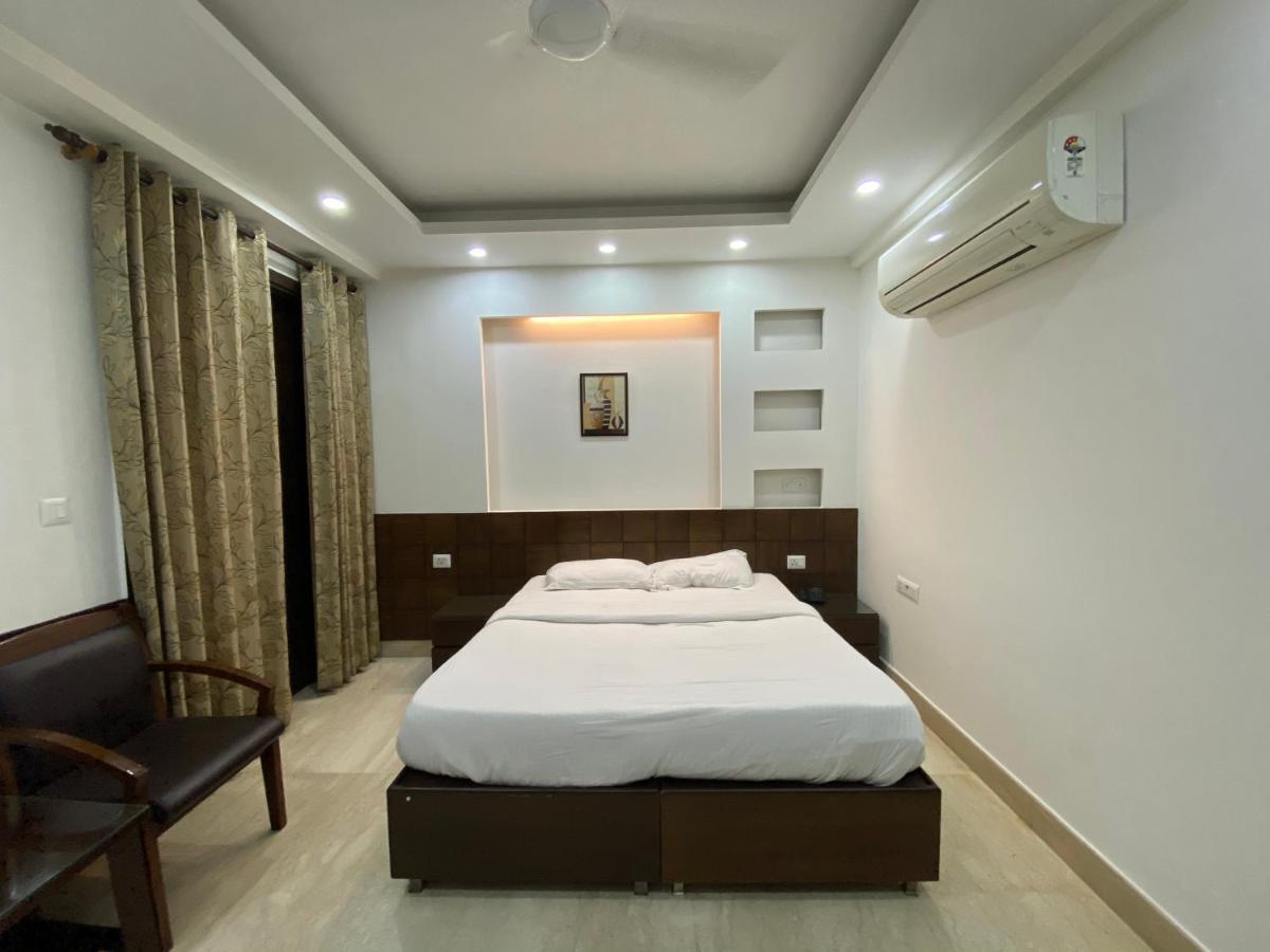 Sheesh Mahal Bed & Breakfast New Delhi Exteriör bild